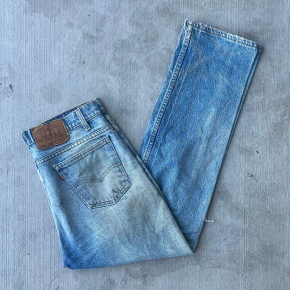 Vintage Y2K Levi’s thrashed light wash denim jeans pants - Picture 1 of 11